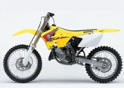 Suzuki RM125